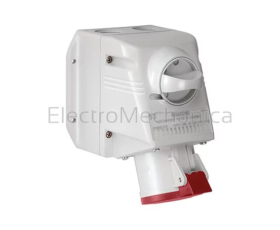 32A 3P+N+E IP54 SURF SWTH SOCKET