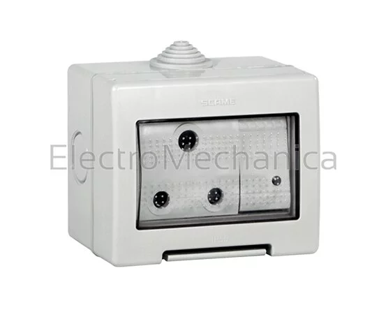 15A IP55 2P+E SURFACE SWTH SOCKET