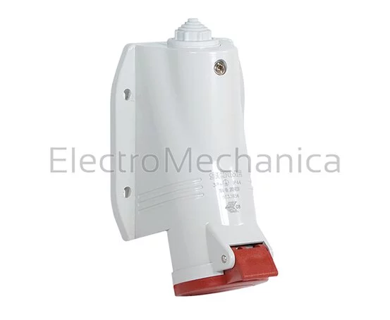 5PIN 32A IP44 SURF MOUNT SOCKT